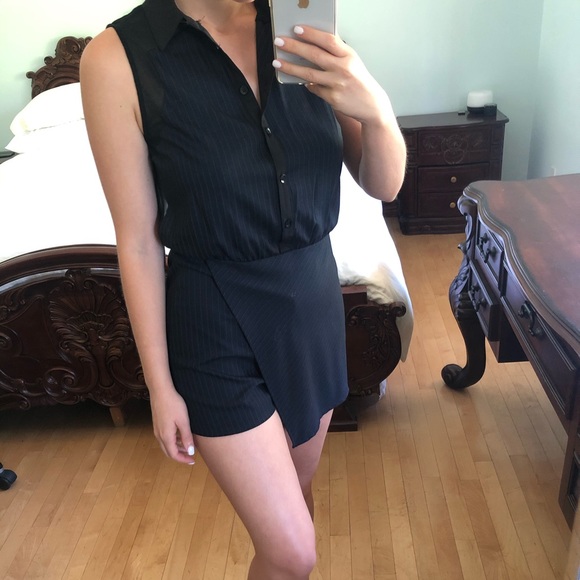 BCBG Generation Romper💙 - Picture 2 of 6